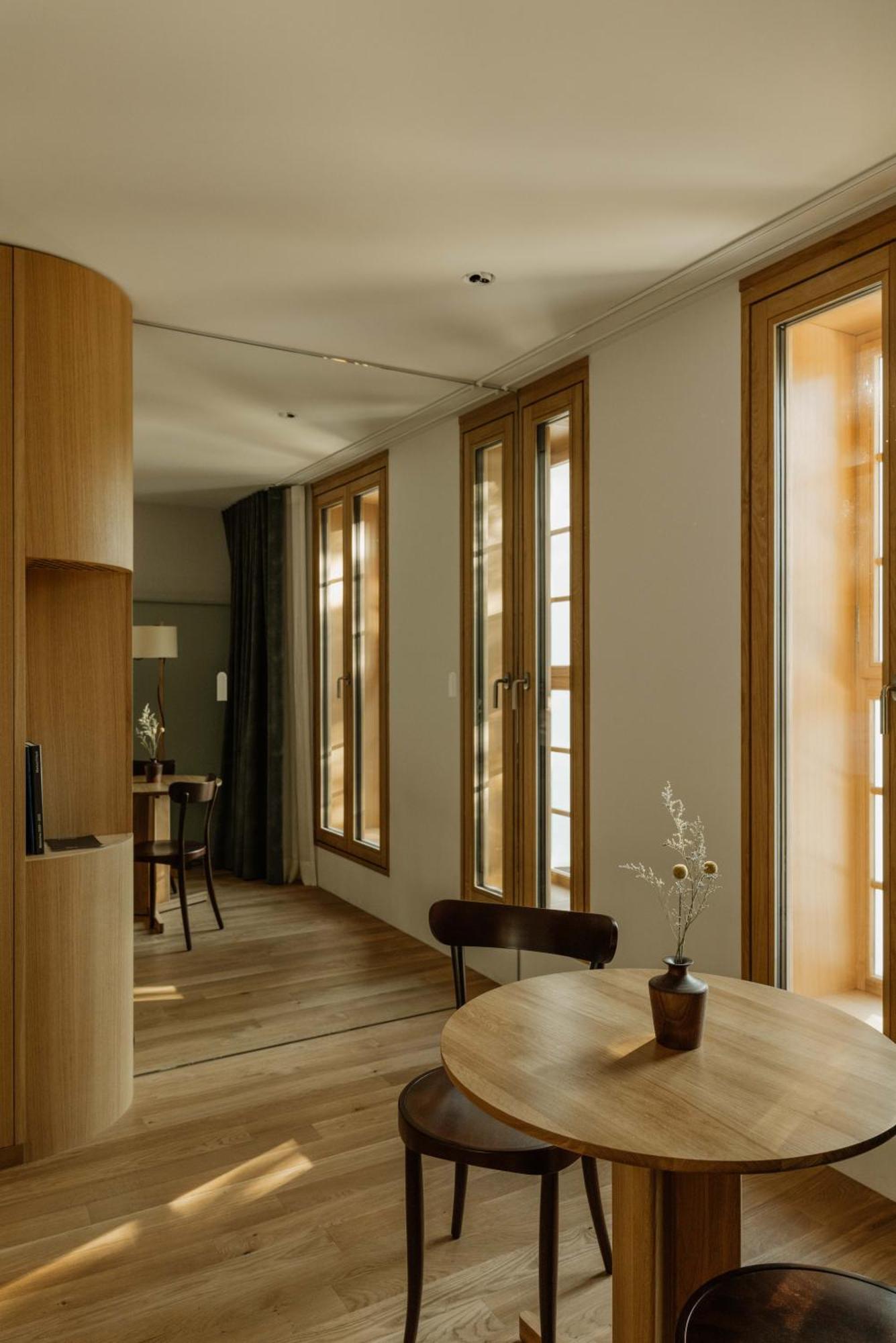 Kleiner Loewe - Stadthotel Брегенц Екстер'єр фото