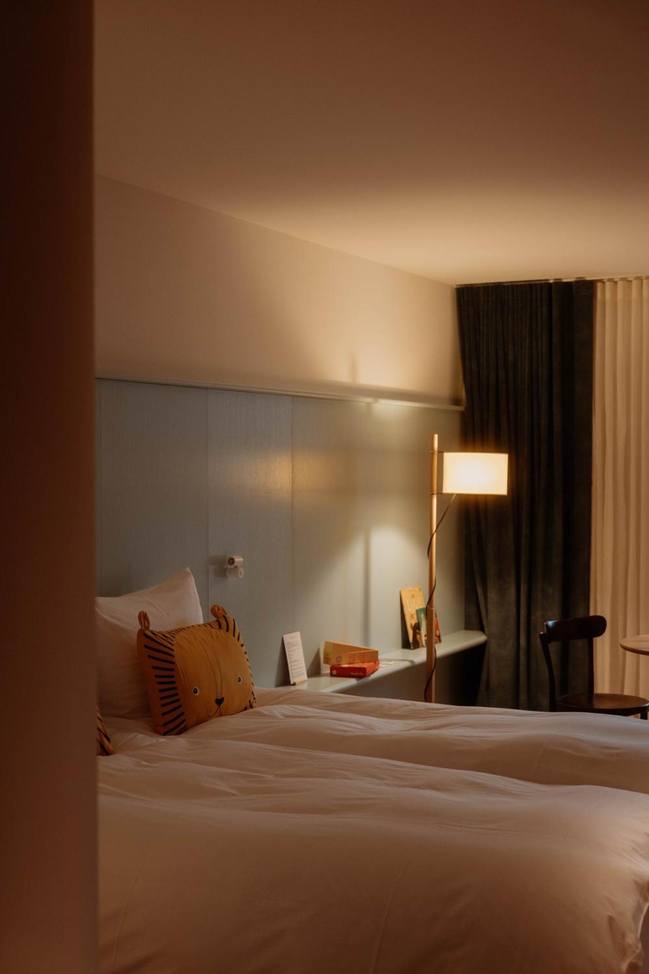 Kleiner Loewe - Stadthotel Брегенц Екстер'єр фото